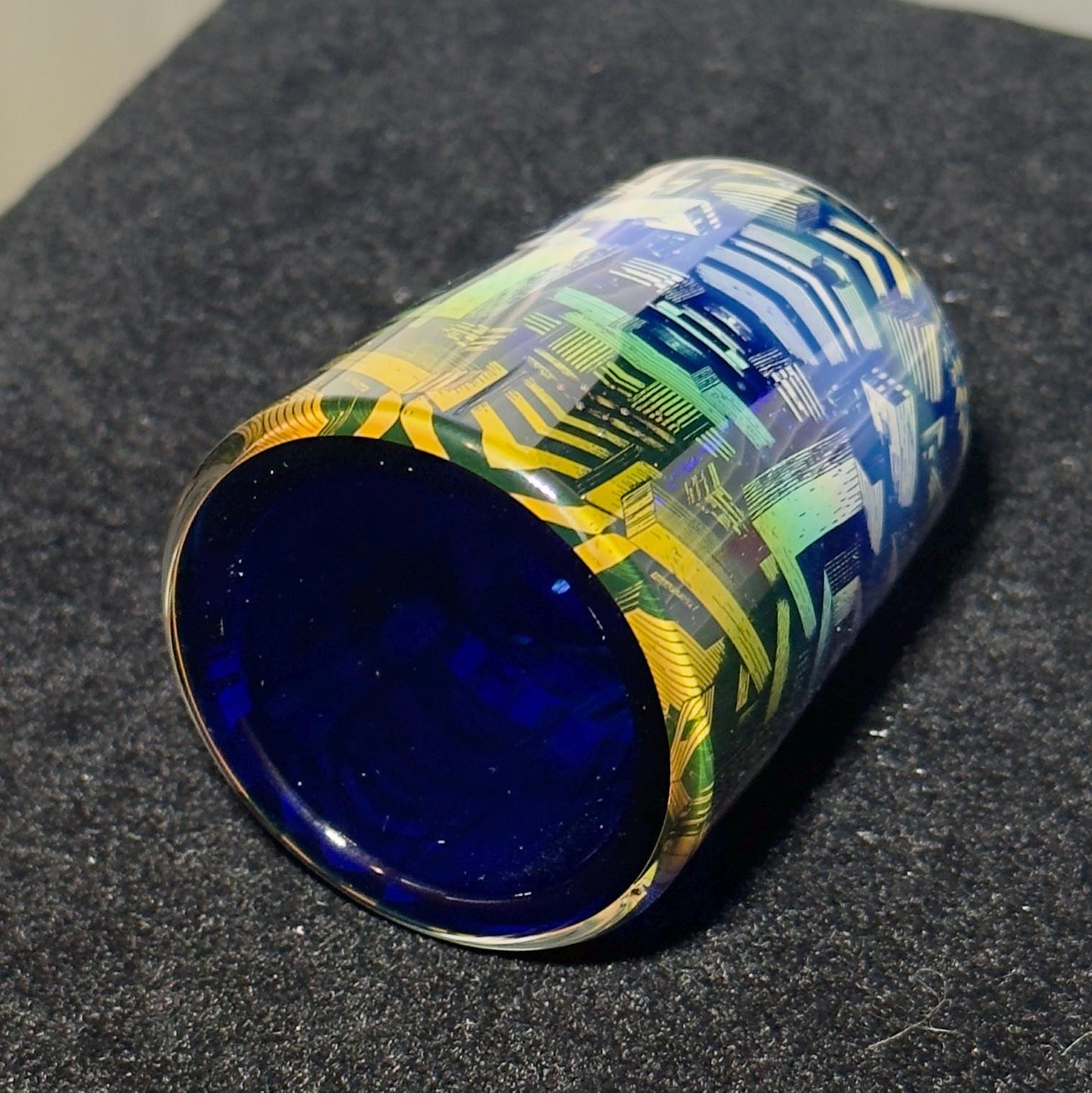 Fume illustration blown shot glass - Hologram tech color changing thick shot glass