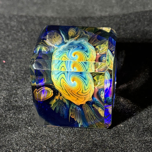 Double sided blown glass cube with gold and silver fume murrini and fume linework, 50mm