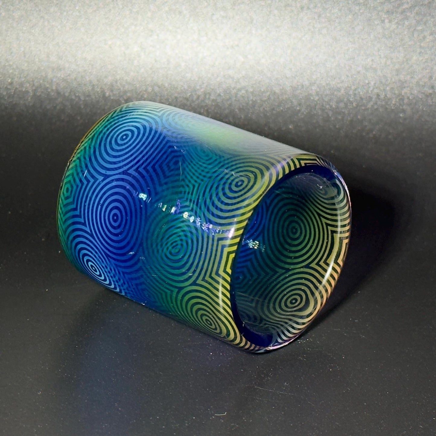Blown glass jar, color changing fume gradient - Hologram tech hypnotic pattern