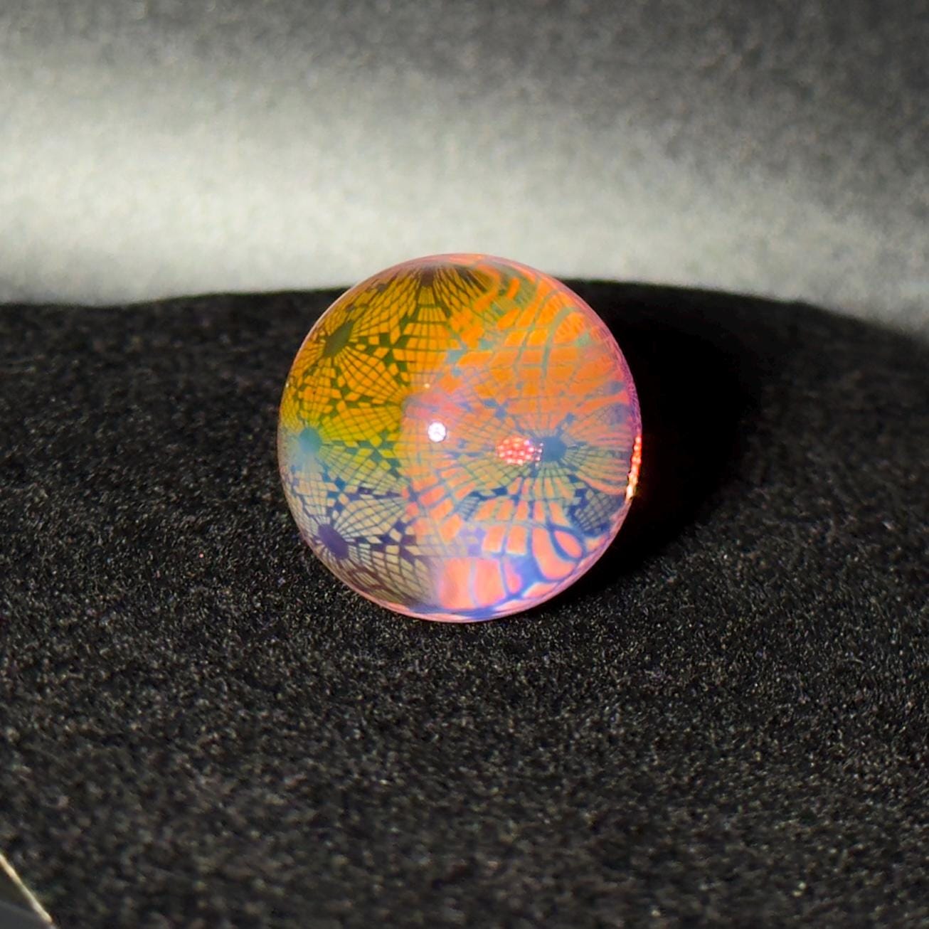 Fume gradient pattern blown glass marble with purple glass interior  - 23mm Disco Checker