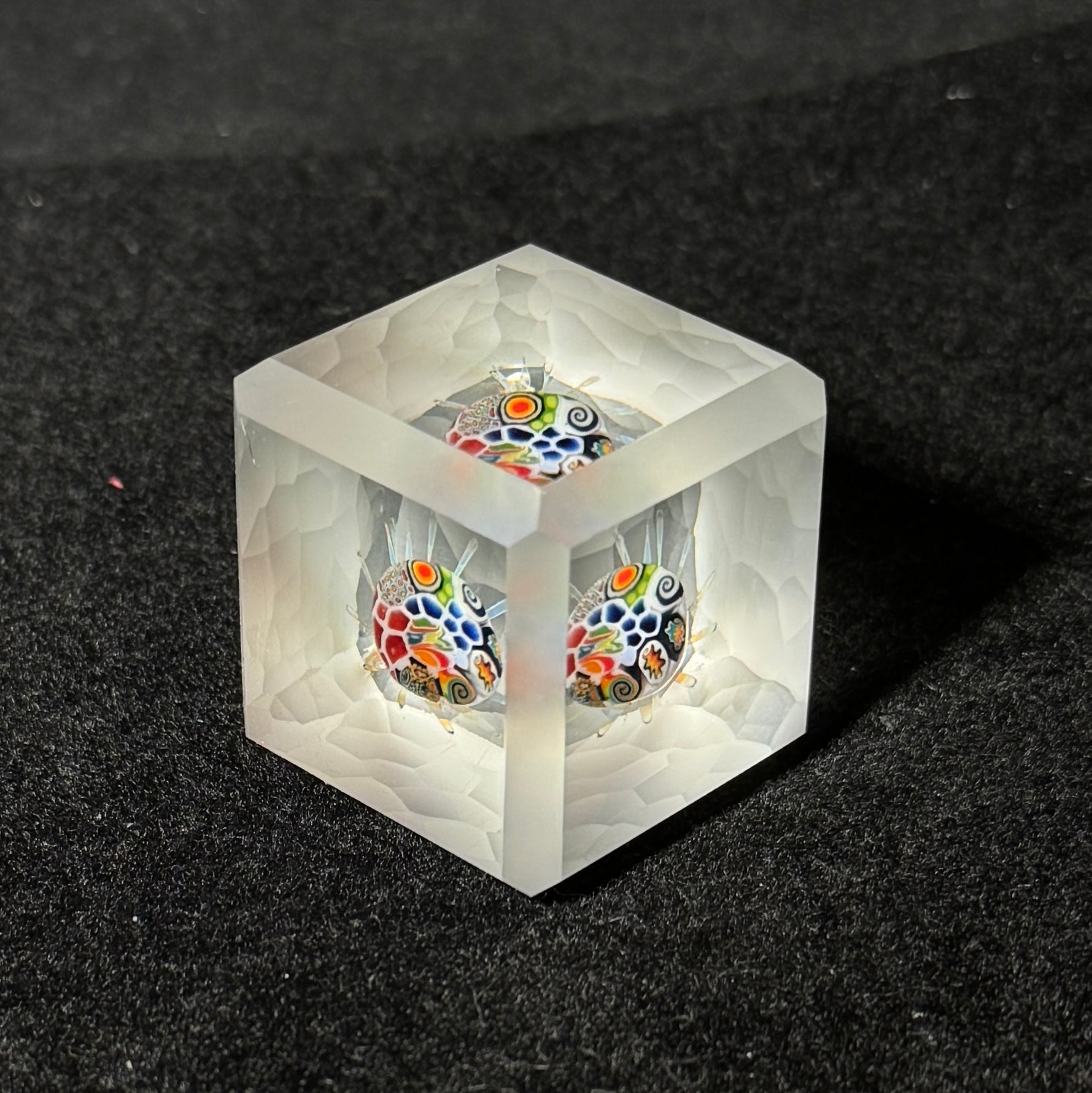cold worked battuto cut glass cube with murrini implosion by Hefe Glass Remy 