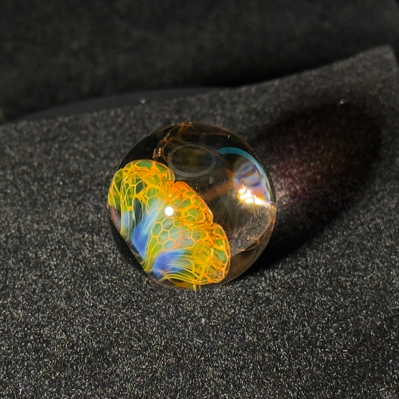 Gold and silver fume blown glass marble 27mm - Honeycomb Drip marble