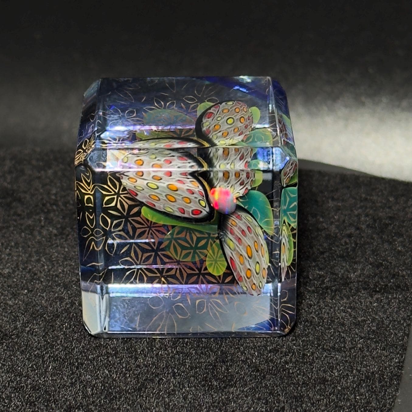 SALE! - Opal Murrini Flower Blown Glass Cube: 24k Gold & Silver Borosilicate, 40mm